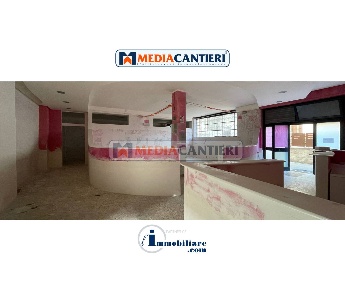 Foto Locale commerciale in VIA BOCCA DI VALLE 11, Pescara Ospedale