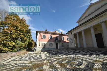 Foto Casa indipendente in Via De Amicis, Asigliano Vercellese di 380 m²