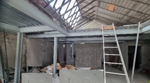 Foto Loft in Via Tucidide 56, Milano Ortica di 180 m² con 3 locali