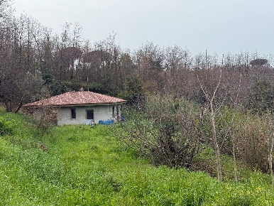 Foto Villa unifamiliare in Via SP18, Montoro Banzano di 85 m² con 4 locali