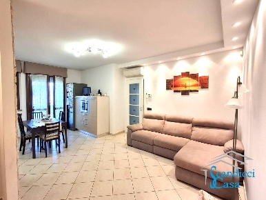 Foto Appartamento in Via Michelucci, Scandicci Ugnano di 75 m² con 4 locali