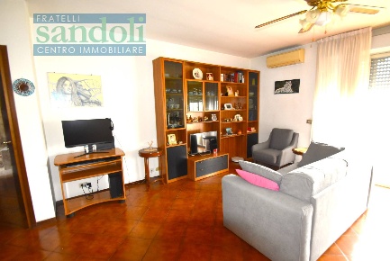 Foto Appartamento in C.so Rigola, Vercelli Semicentro di 95 m² con 3 locali