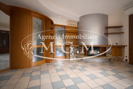 Foto Appartamento a Pontedera Villaggi, Bellaria di 90 m² con 4 locali