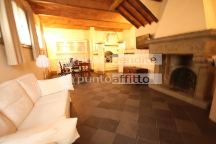 Foto Appartamento a Lucca San Marco - Acquacalda di 80 m² con 3 locali