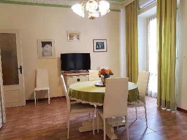 Foto Villa a schiera a Viareggio Centro di 110 m² con 4 locali in vendita