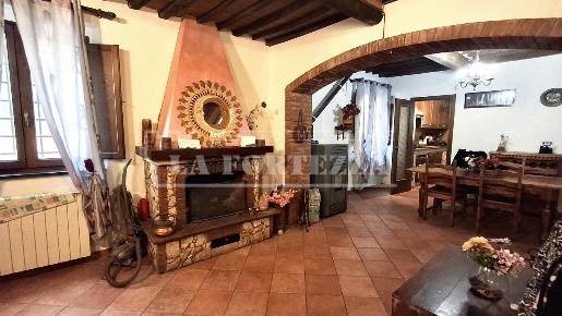 Foto Casa indipendente a San Giuliano Terme Pontasserchio, Pappiana