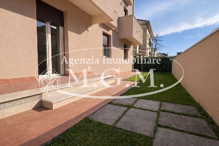 Foto Appartamento a Pontedera Villaggi, Bellaria di 115 m² con 5 locali