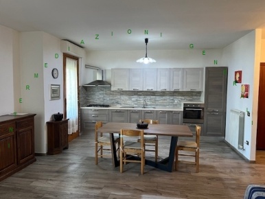 Foto Appartamento a Barberino di Mugello di 90 m² con 4 locali in vendita