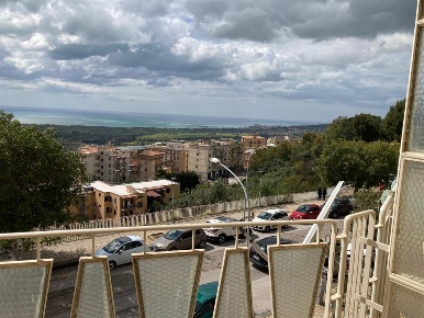 Foto Appartamento in Viale della Vittoria, Agrigento di 150 m² con 5 locali