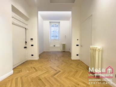 Foto Appartamento in Via San Primo, Milano Palestro di 61 m² con 2 locali