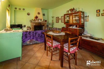 Foto Appartamento in Via Fosso S. Angelo 5, Vallefoglia di 204 m²