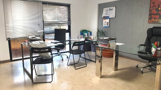 Foto Ufficio in Lituania, Palermo Resuttana di 101 m² con 3 locali