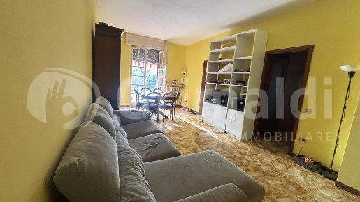 Foto Appartamento in Piazza XXV Aprile 11, Abbiategrasso di 91 m²