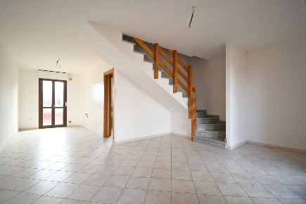 Foto Casa indipendente a Uta di 113 m² con 4 locali in vendita