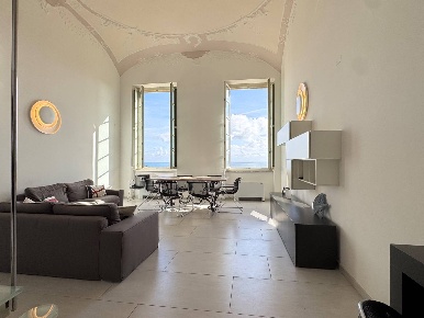 Foto Appartamento in Via Virgilio 2, Alassio di 132 m² con 5 locali