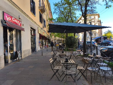 Foto Bar in Piazza Tito Minniti 1, Milano Isola di 50 m² con 1 locali
