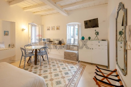 Foto Appartamento in Via Orazio  Comes 33, Monopoli Centro di 40 m²