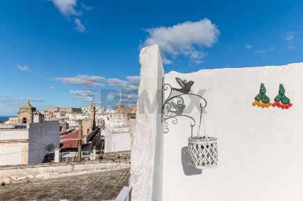 Foto Casa indipendente in Via Giuseppe Giusti 12, Ostuni di 49 m²