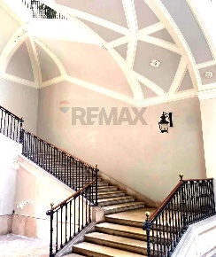 Foto Appartamento in Largo Nitti Valentini 6, Bari Murat di 100 m²