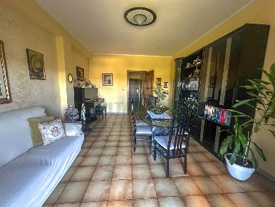 Foto Appartamento in Via Fuori Porta Roma, Capua Centro di 108 m²