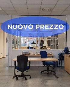 Foto Locale commerciale in Via Quintino Sella 240, Bari Murat di 136 m²