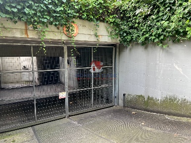 Foto Posti auto in Via Francesco Cilea 78, Milano Gallaratese di 14 m²