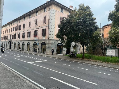 Foto Appartamento in San Lazzaro, Bergamo Centro di 98 m² con 3 locali