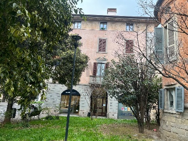Foto Appartamento in San Lazzaro, Bergamo Centro di 98 m² con 3 locali