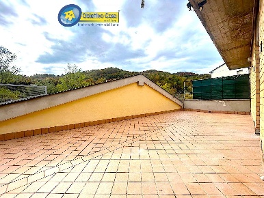 Foto Appartamento in contrada ponte vezzola, Teramo Centro di 128 m²