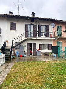 Foto Rustico in VIA TORINO 46, Robella di 125 m² con 4 locali in vendita