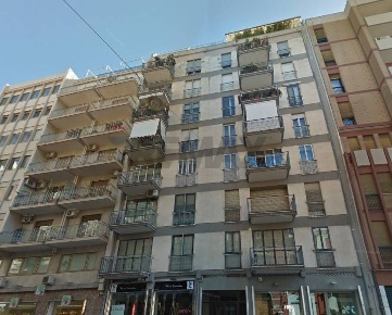Foto Appartamento in Via Argiro 116, Bari Murat di 220 m² con 8 locali