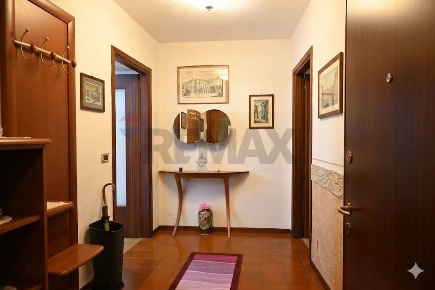 Foto Appartamento in VIA RONCAGLIA ENTRO 76, San Giovanni Bianco di 120 m²