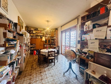 Foto Appartamento in Via Val Cismon 7, Monza Triante di 151 m² con 4 locali