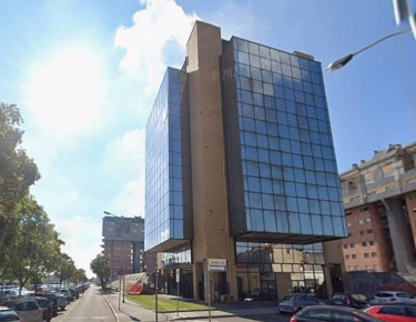 Foto Ufficio in Via Toti, Legnano di 102 m² con 3 locali in affitto