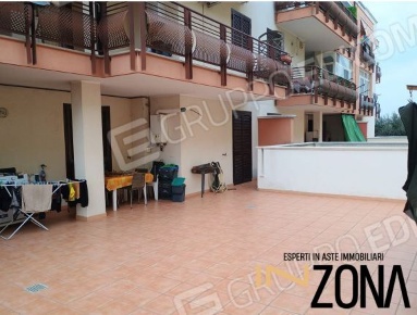 Foto Appartamento in Via Senatore Vincenzo Sylos, Bitonto Palombaio