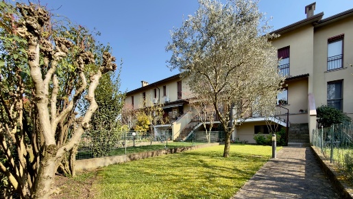 Foto Villa a schiera in Via Benvenuto Cellini, Brescia San Polo Nuovo