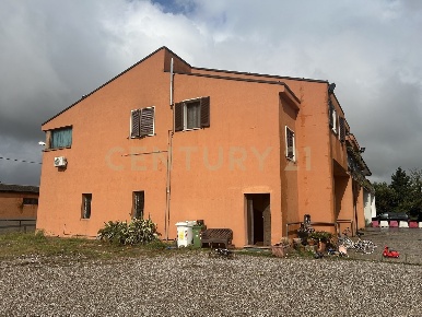 Foto Appartamento in Strada Ostigliese 190, Roncoferraro Governolo