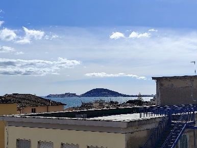 Foto Appartamento a Formia Centro di 150 m² con 4 locali in vendita