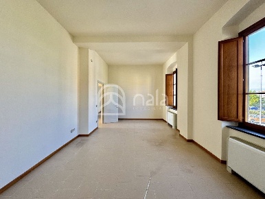 Foto Ufficio a Lucca San Vito di 114 m² con 5 locali in affitto
