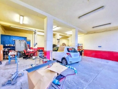 Foto Capannone industriale a Rivalta Bormida di 360 m² con 1 locali