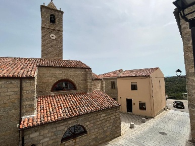 Foto Casa indipendente a Luogosanto di 85 m² con 6 locali in vendita