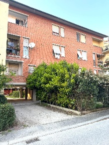 Foto Appartamento a Pisa CEP di 110 m² con 5 locali in vendita
