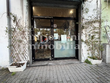 Foto Attività commerciale a Pisa Sant'Ermete - Putignano di 50 m²