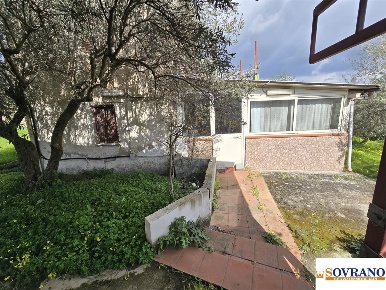 Foto Villa unifamiliare a Monreale di 120 m² con 5 locali in vendita