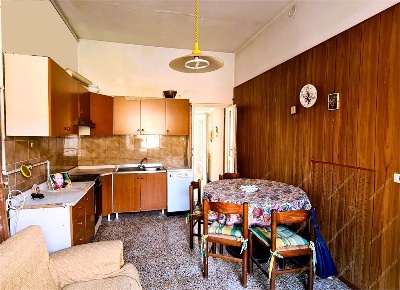 Foto Villa unifamiliare in Via Marziani, Gambarana Centro di 350 m²