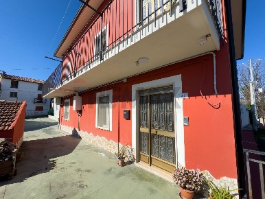 Foto Casa indipendente a Guardiagrele San Vincenzo Cerchiara di 240 m²