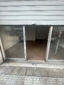 Foto Locale commerciale a San Benedetto del Tronto di 27 m² con 1 locali