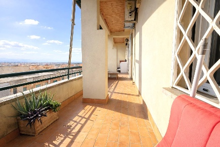 Foto Attico in Via Amulio, Roma Furio Camillo di 57 m² con 2 locali
