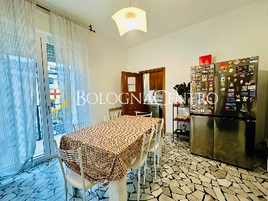 Foto Appartamento in via Porrettana, Casalecchio di Reno di 95 m²