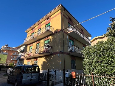 Foto Casa indipendente in Via Olmo di Riccio 66, Lanciano Centro di 443 m²